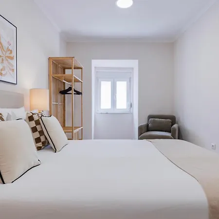 아파트 Stylish 2br Retreat In By Lovelystay *